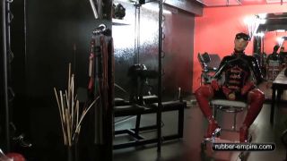 Video Madame Zoe : Rubber Doll Bondage Part2 1080p FullHD-9