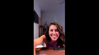 Violet Brandani EWjSiI5eHPQeKlomHL2stpVHw0OebHi9-3