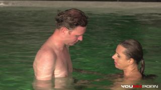 Sexy susi deep throat in shallow waters german-3