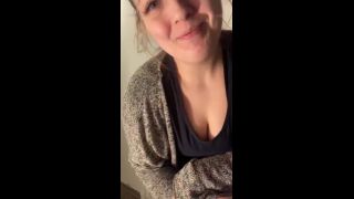 [K2S.CLUB] CurvySecret - HEFTIG - Mein aller erstes Mal komplett NACKT - Gott war ich aufgeregt - SD 405P-1