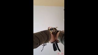I, a giantess, will crush you like an insignificant beetle.Fetish,green boots-4