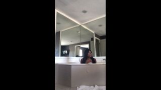 idreamofdmonroe IDreamOfDMonroe video 322-2