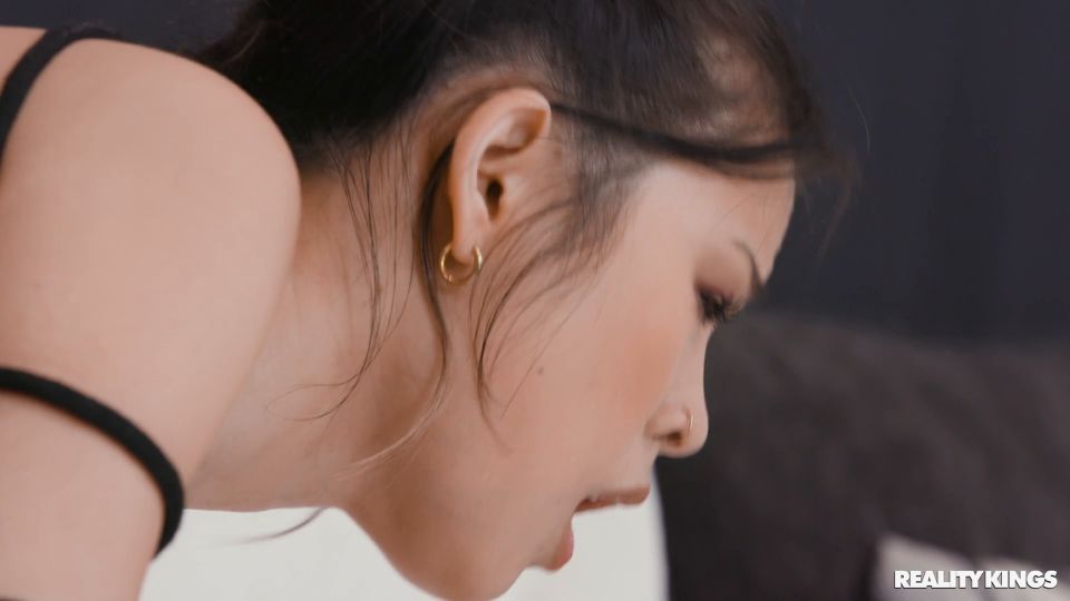 Bondage Experiment (Fetish porn) Lulu Chu