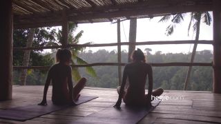 Scene 2019-10-29 Clover Natalia A - Nude Yoga In Bali-5