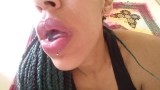 GoldenLace My big mouth and juicy fat tongue - Spit Fetish-9