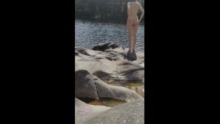 GORGEOUS GIRL MASTURBATE IN PUBLIC Watched By Strangers. Adventure At T-6