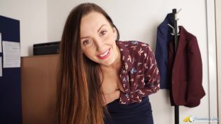 335 Vids2018DownBlouseJerk - 2018 04 16 - Sophia Smith “Office Perv”-9