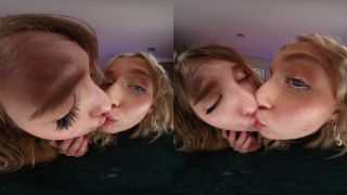 Nymphololas: Naughty Bestie Emma Rosie, Melody Marks 26-09-2025 - Face licking-7