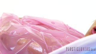 7172 Plastic Lilo Fun Part1 1280hd - Plasticlovers-9