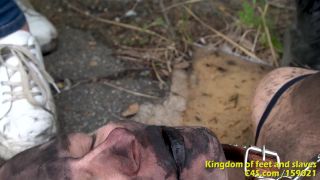 clip 31 milf foot fetish Kingdom of feet and slaves – All the Dirt for Cindy, lezdom on feet porn-9