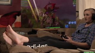 xxx video clip 13 White girls feet | foot tease pov | gamer girl plays fortnite! barefoot joi | play | fetish porn foot fetish homemade-3