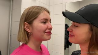 Hot lesbians Sophie & Eva - purelovecult Purelovecultyesterday we landed in our homeland - 31-12-2020 - SiteRip-1
