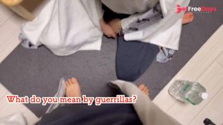 [GetFreeDays.com] Guerrilla Handjob He suddenly asked me to give him a handjob, so I did Porn Video December 2022-1