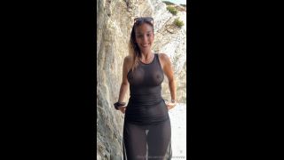 Sweet Bunny's Steamy Outdoor Masturbation Adventure Watch No-9