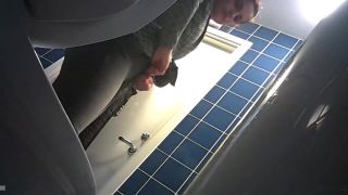 Toilet Indoor – hz 23970 | voyeur | voyeur -0