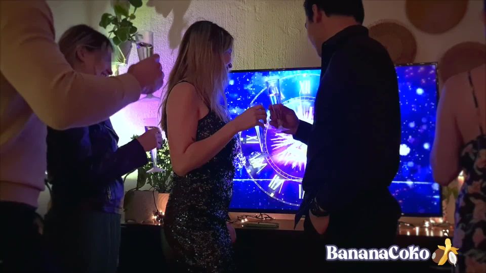 Hot Couple Escape From New YearS Party  To Fuck 1080p