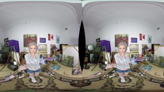 Pounding The Painter – Featuring Dakota Skye (Smartphone High)(Virtual Reality)-0