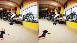 004 Model Lola  Bikes And Babes TV Sexy VR Clips  3DVR180-8