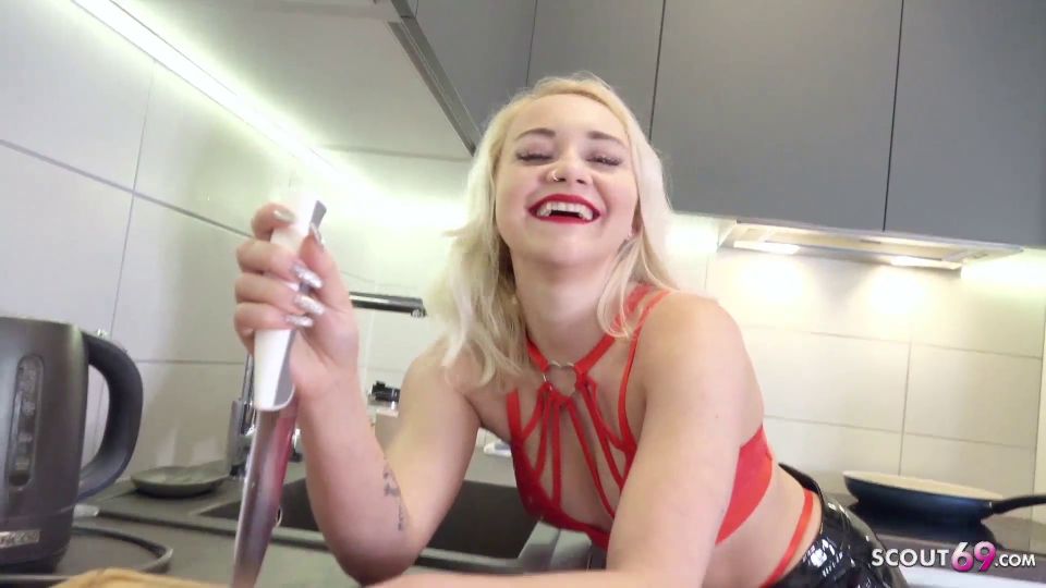 GERMAN_SC0UT - Blue Eyes College Marilyn Fuck At Street Casting - Amateur