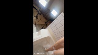 Blackate blowjob in bath (Blowjob porn)-6