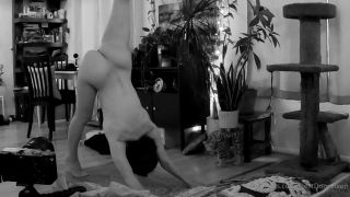 nextdoorvixen 2022-03-03 Say hello to Amelia my personal toy  Relax and join us for   844a3a-2