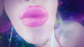 Gili Sky Queen - Juicy LUSCIOUS MESMERIZE lips!!!-7