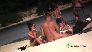 Here are some video of my (unfortunately) ex-gf at a nude plage in Crete. 7-9