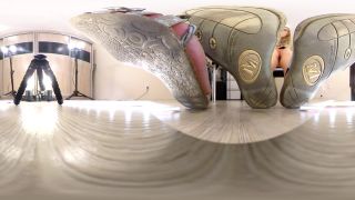 video 20 Angela inga – Giantess feet vr | femdom pov | pov kissing fetish-5