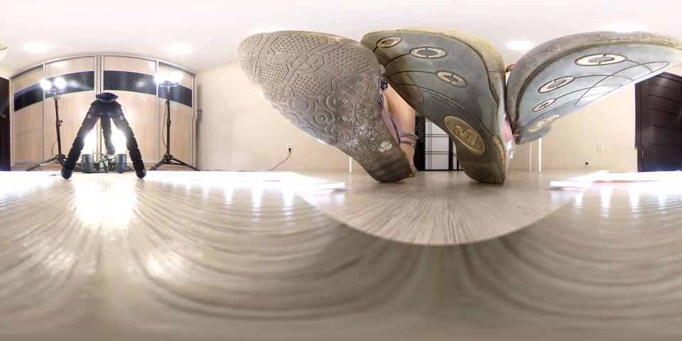 video 20 Angela inga – Giantess feet vr | femdom pov | pov kissing fetish