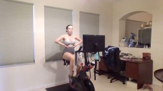 brittibratti 2023-04-03 Stream started at 04032023 0212 pm  2nd Round of Working Out  ) Connection got lost-2