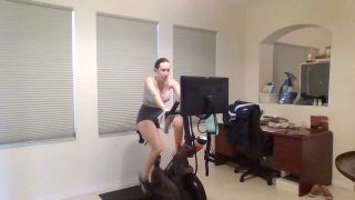 brittibratti 2023-04-03 Stream started at 04032023 0212 pm  2nd Round of Working Out  ) Connection got lost-3