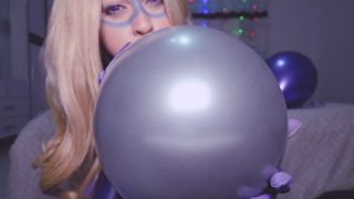 adult clip 24 SpookyBoogie – Merry Christmas with Mt Lady and Balloons - cosplay - blowjob porn femdom big strapon-6