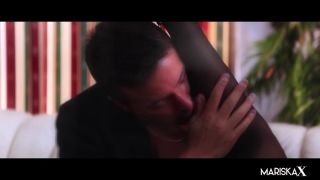 Naomi's Explosive Orgasmic Peak MariskaX XXX Scene 2009-3