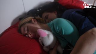 free xxx video 47 Czech Soles – Mother and daughter cuddly bare feet in bed | femdom | feet porn asian foot fetish-8