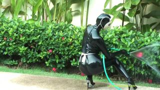 LatexVeronica latex maid service (mp4)-8