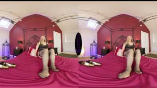 online xxx video 1 The English Mansion – Miss Eve Harper – Bedroom Footboy – VR – Femdom VR, JOI, goddess brianna femdom on 3d porn -5