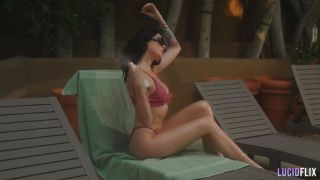 Blowjob The Pool-1