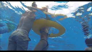 Voyeur - Underwater swimsuit tracking - YMUW-1084,  on voyeur -4