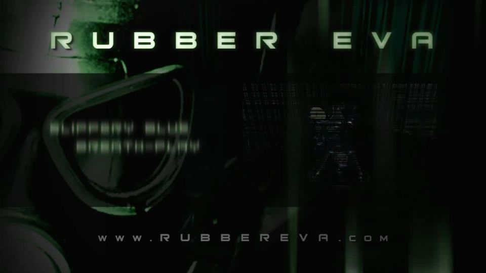 2009 Slippery Blue Breath-Play Part 01.