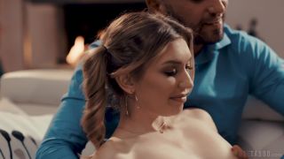 Teens Mackenzie Moss, Cory Chase - You Remind Me Of Me 2020-3