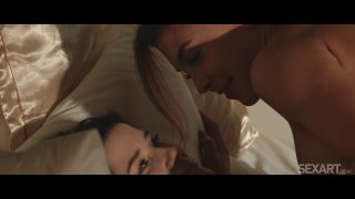Sophie Weber & Peach Lollypop - Wake Up - Lesbians-1