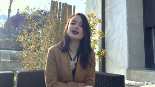 Unreserved Seductress (Amateur porn)-1