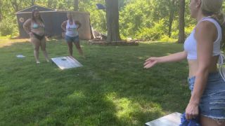 ErikaSwingz - Strip CornHole When Strangers Show U - Public nudity-2