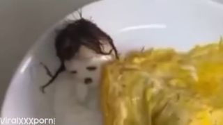 Bebahan  blonde Bebahan Reacting to Dirty Clips in Live Stream Video-5
