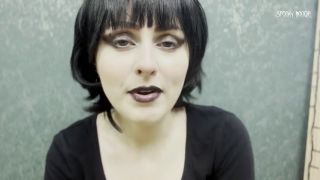 Big Ass Horny goth Mavis Dracula seduced you to fuck her pink pussy and cum on feet-1