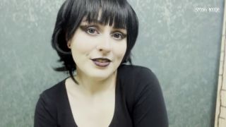 Big Ass Horny goth Mavis Dracula seduced you to fuck her pink pussy and cum on feet-2
