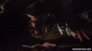 The girl in the cage-6