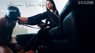 Fingering porn Mistress Alexxa Von Hell Two Pairs Of Devilicious Feet Mistress Malissia  Mistress Alexxa Von Hell -7