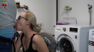 Lea Kirsch - Fremdfick - CREAMPIE - Schamlos in der Waschküche benutzt 1080P - Amateur-2