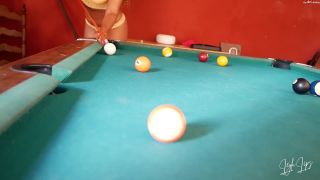 LeylaLips – Hart Gefickt auf dem Billiardtisch, petite lesbian gets anal hardcore lezdom humped on amateur porn -0